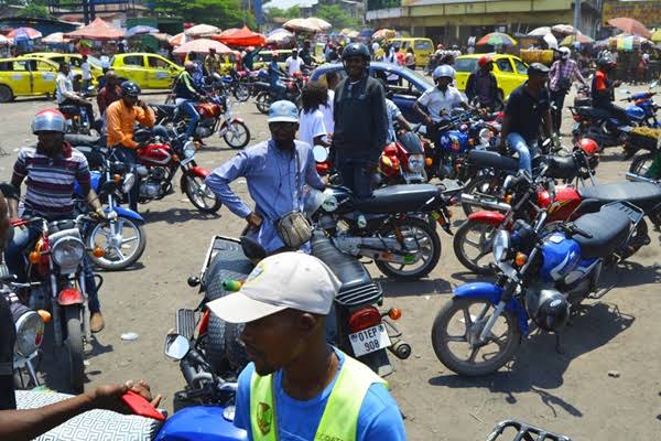 Interdiction des motos-taxis à Gombe I Les motards lancent un cris d’alarme