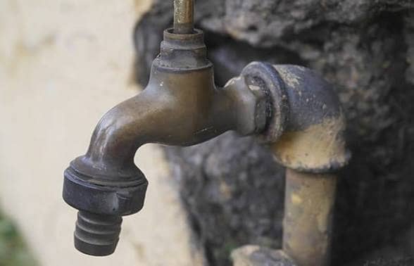 Kinshasa : la pénurie d’eau potable plonge plusieurs communes dans le désarroi