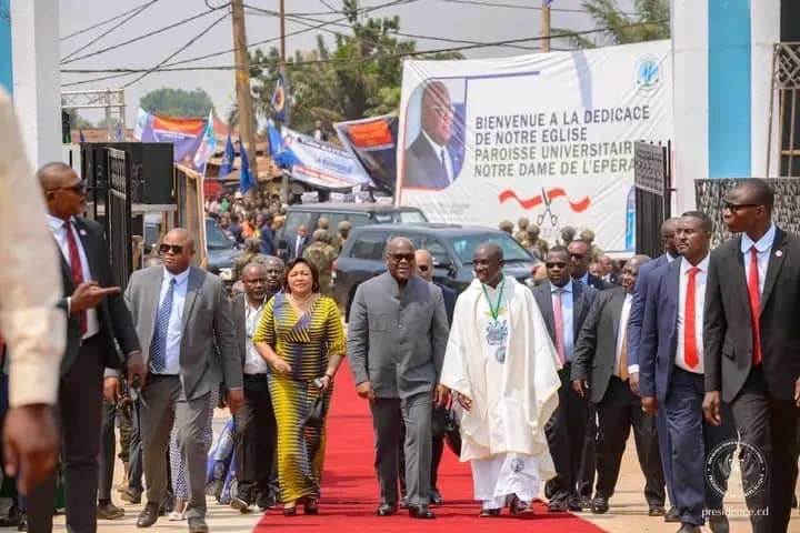 Mbuji- mayi : Félix tshisekedi assiste à la dédicace de la paroisse Notre-Dame de l’espérance