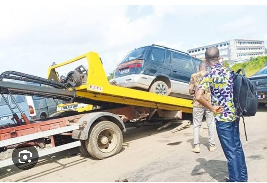 Mise en fourrière à Kinshasa : des tensions autour des opérations d’enlèvement des véhicules
